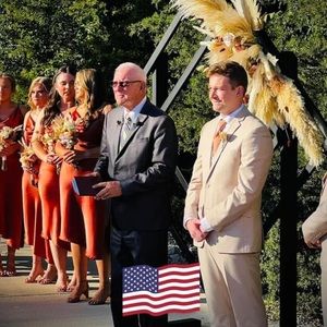 Meet your Posher, Phillip